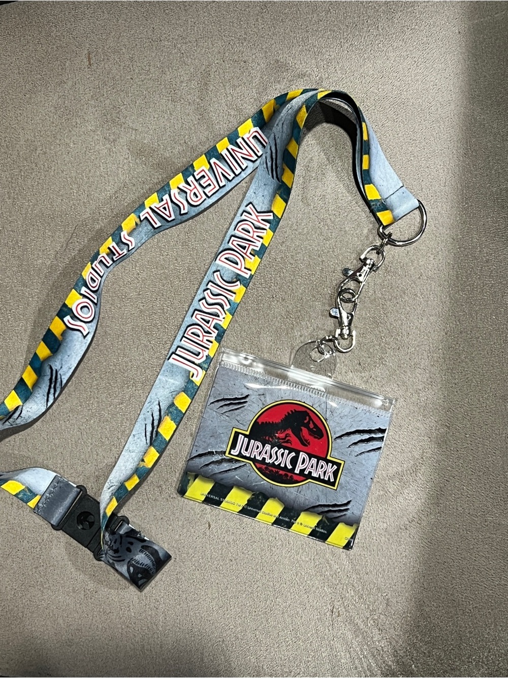 Universal Studios Jurassic Park Lanyard Pouch With Clip New ID Pass Badge Holder